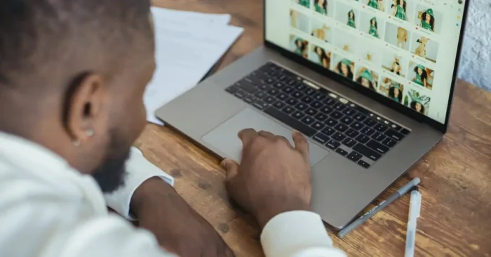 For Nigerian entrepreneurs and business owners, client retention is no longer a "nice to have"—it's a growth strategy that saves money