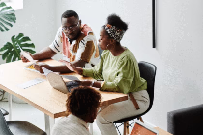 Let’s look at 6 of the best business funding options for young Nigerians in 2025. Every great business starts with a bold idea. But in Nigeria today, a great idea isn’t enough. You also need funding. For young people trying to start or grow a business, the lack of capital is one of the biggest obstacles.